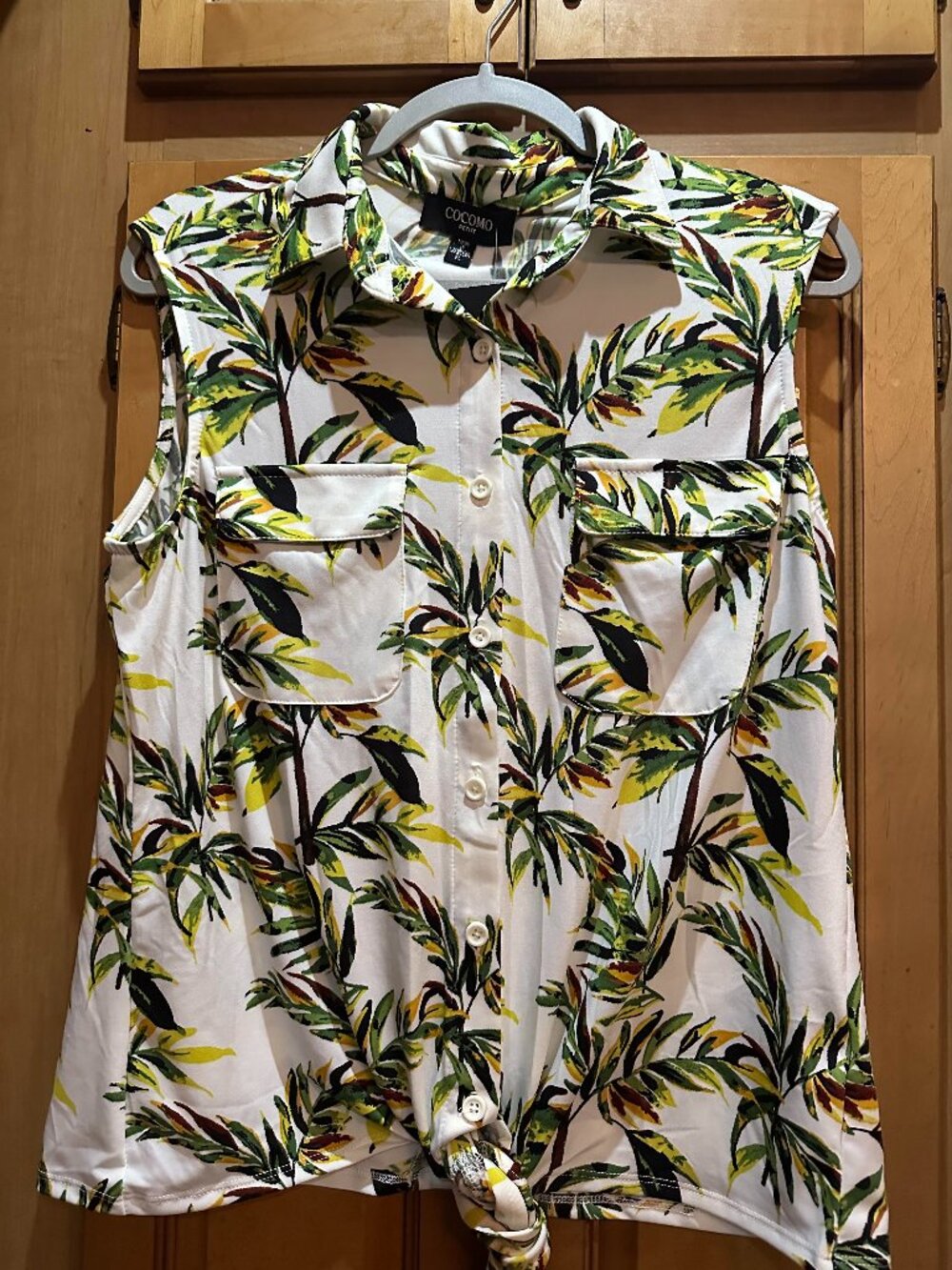 NWT Petite Cocomo Tie Bottom Top PL